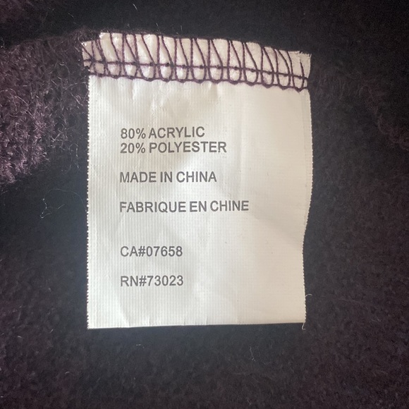 QED London Sheer Burgundy Sweater - Picture 5 of 7